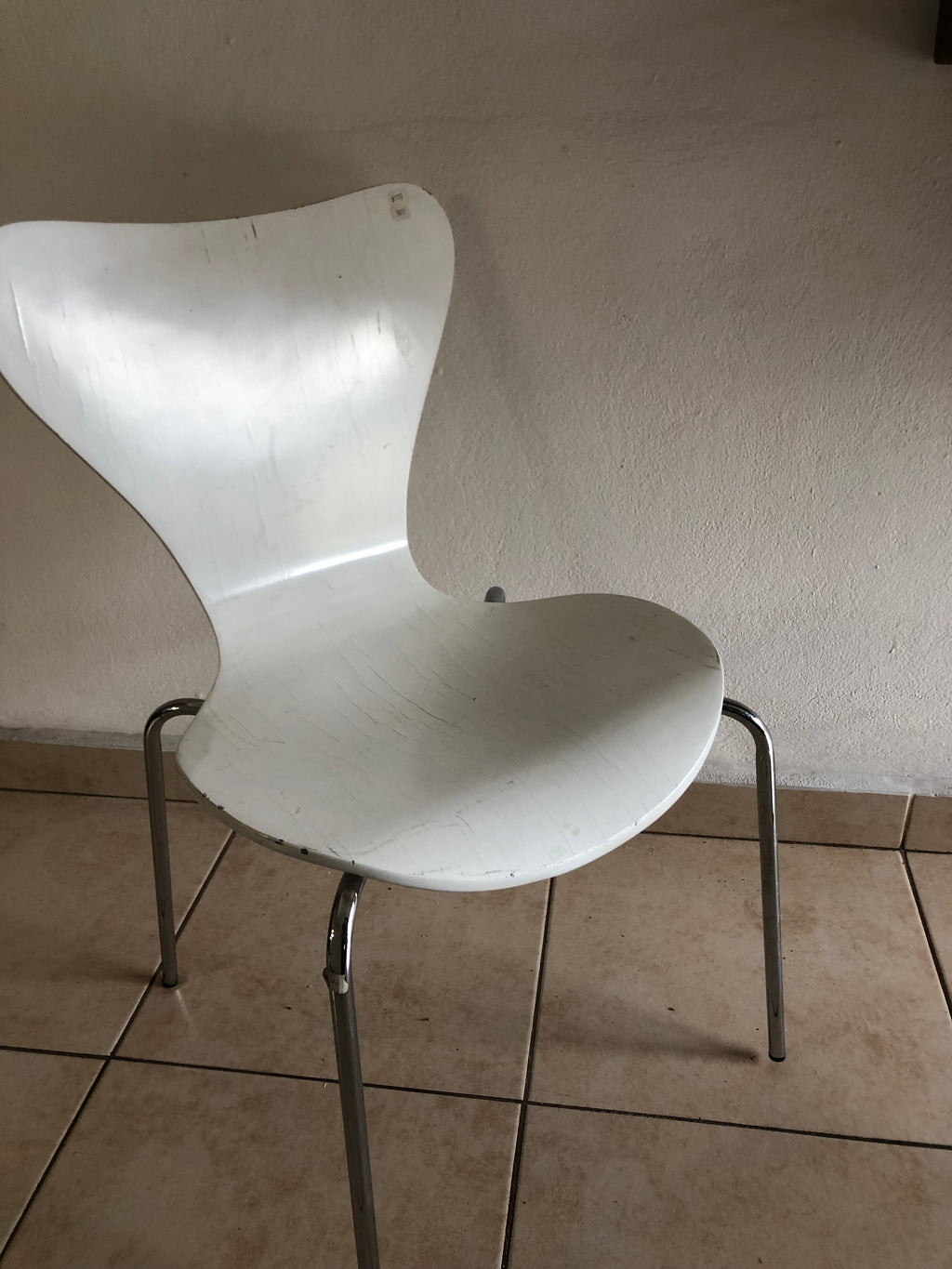 Silla White Bistro
