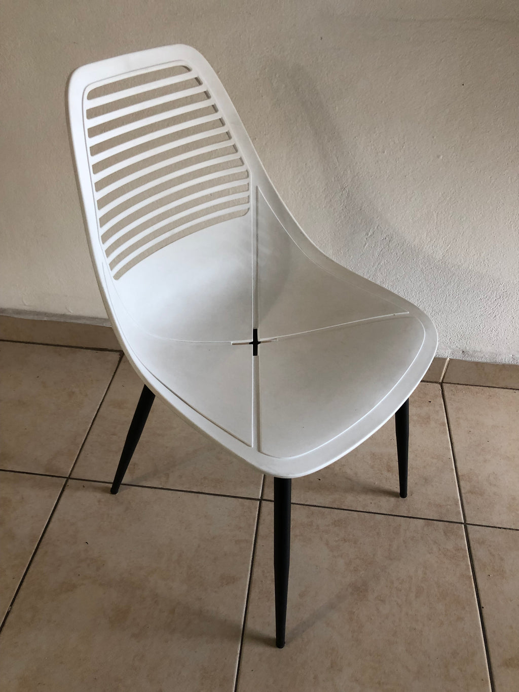 SILLA “MODERN” BLANCA