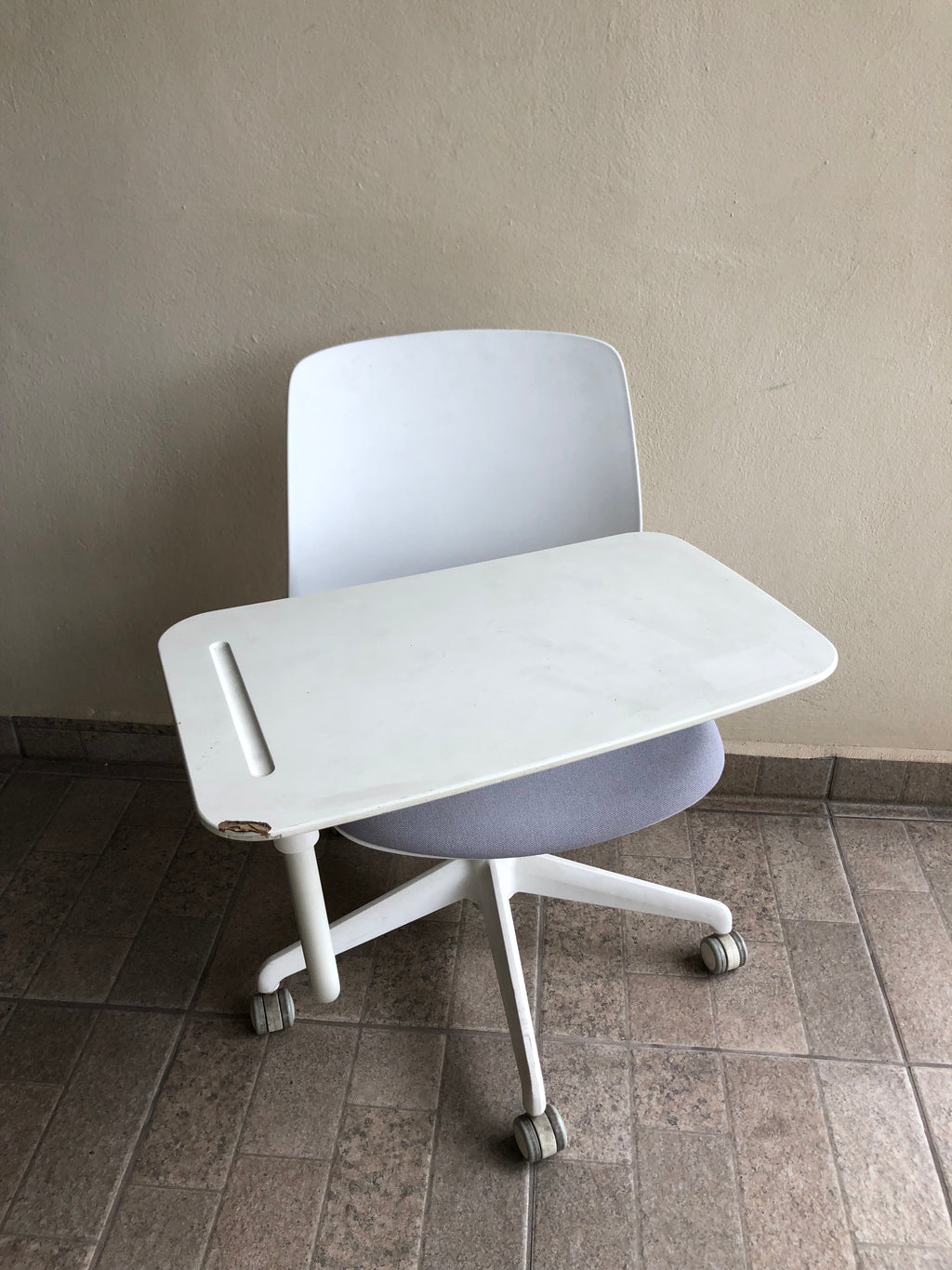 SILLA / PUPITRE