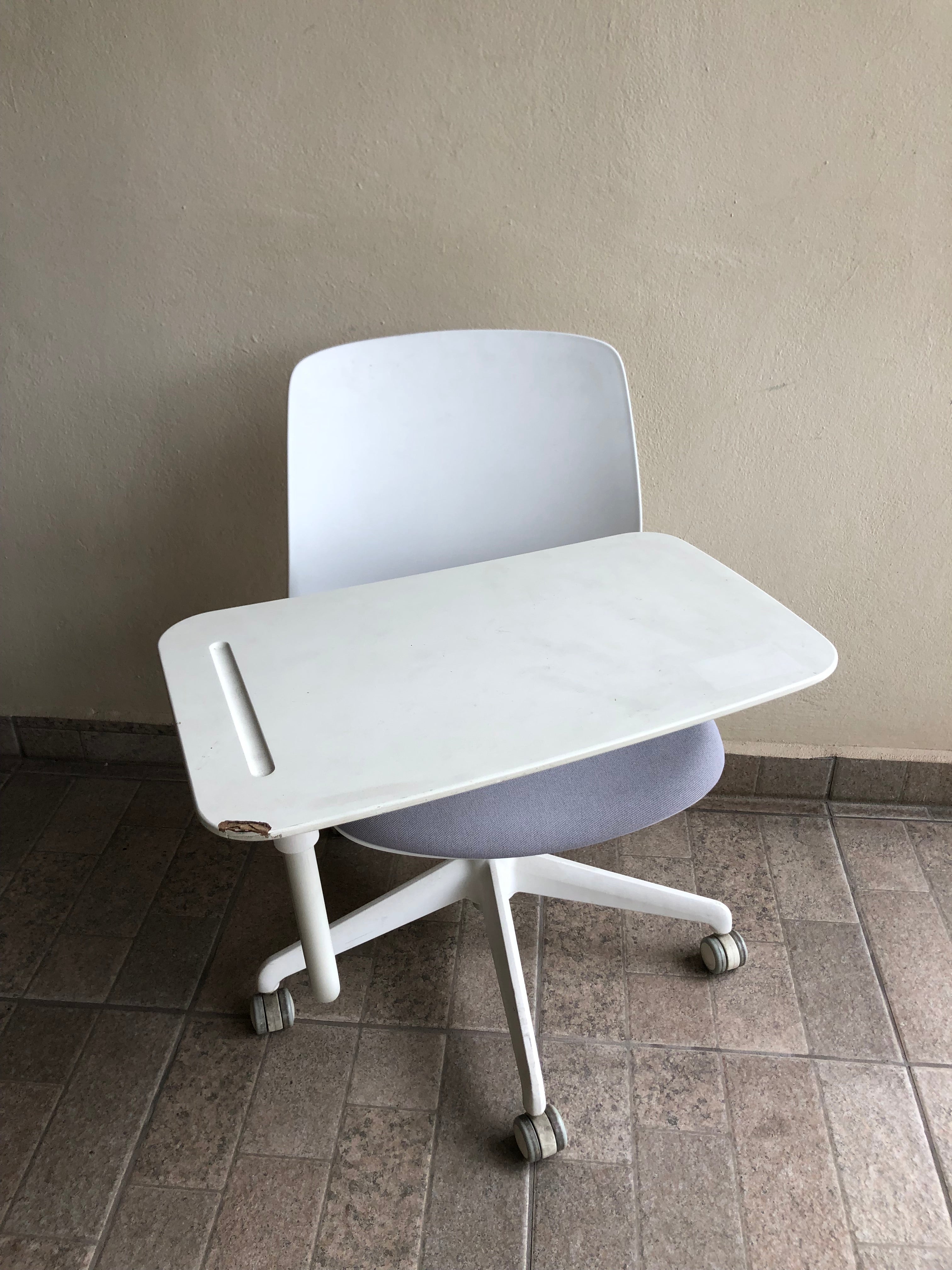 SILLA / PUPITRE