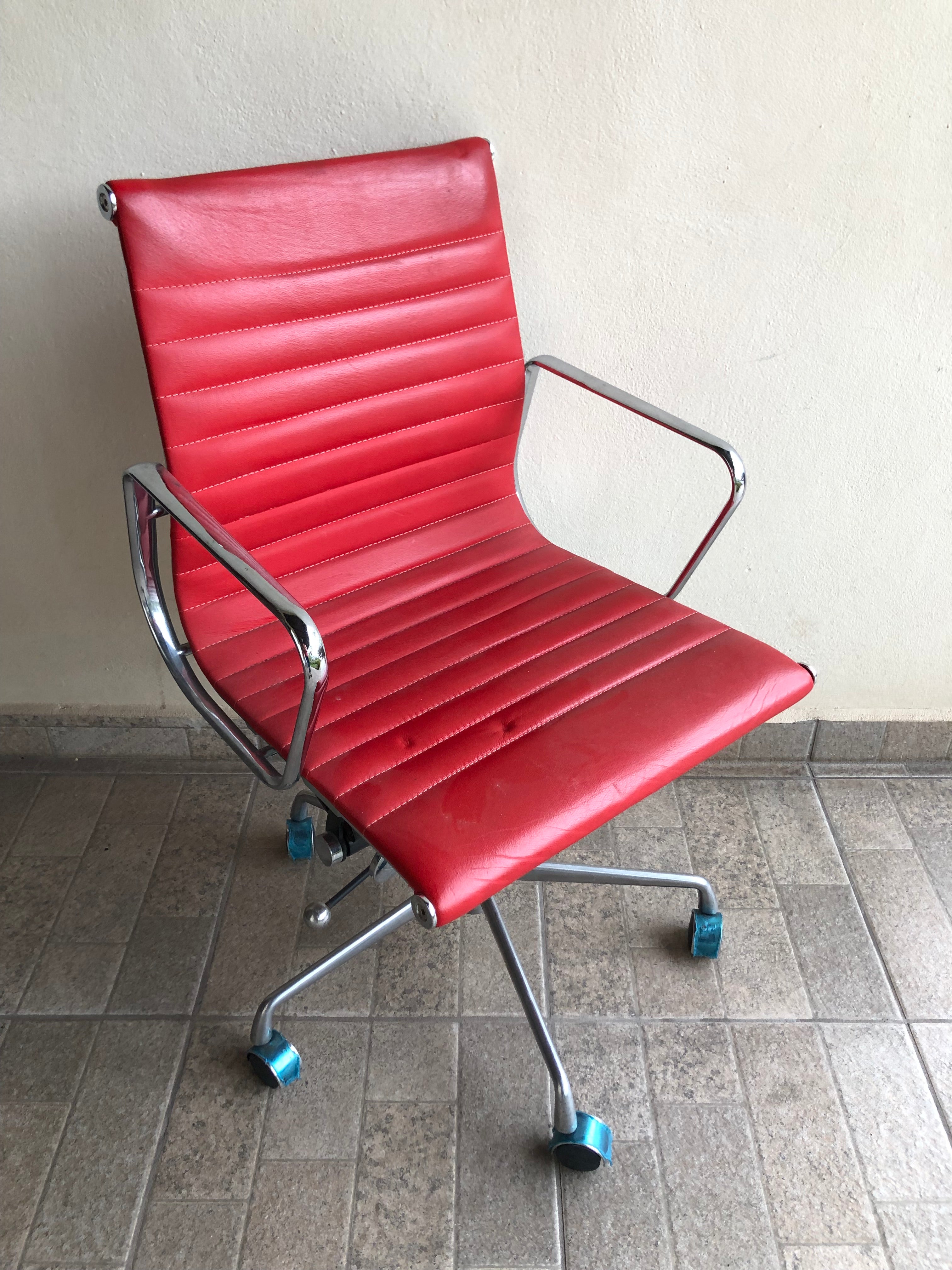 Silla Estilo Herman Miller
