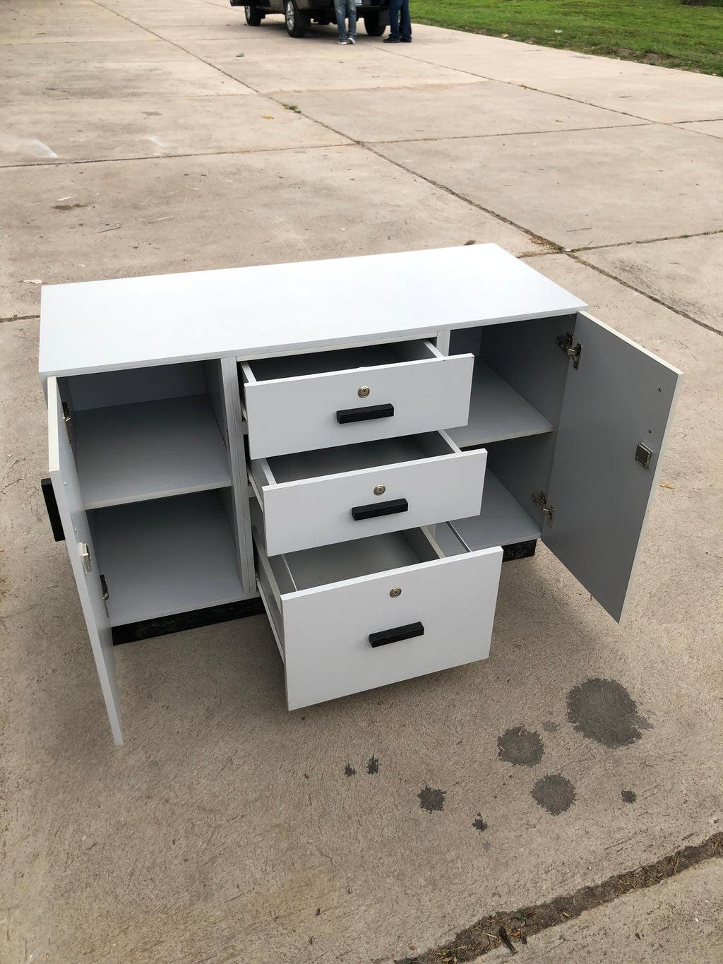 Credenza / Gavetero