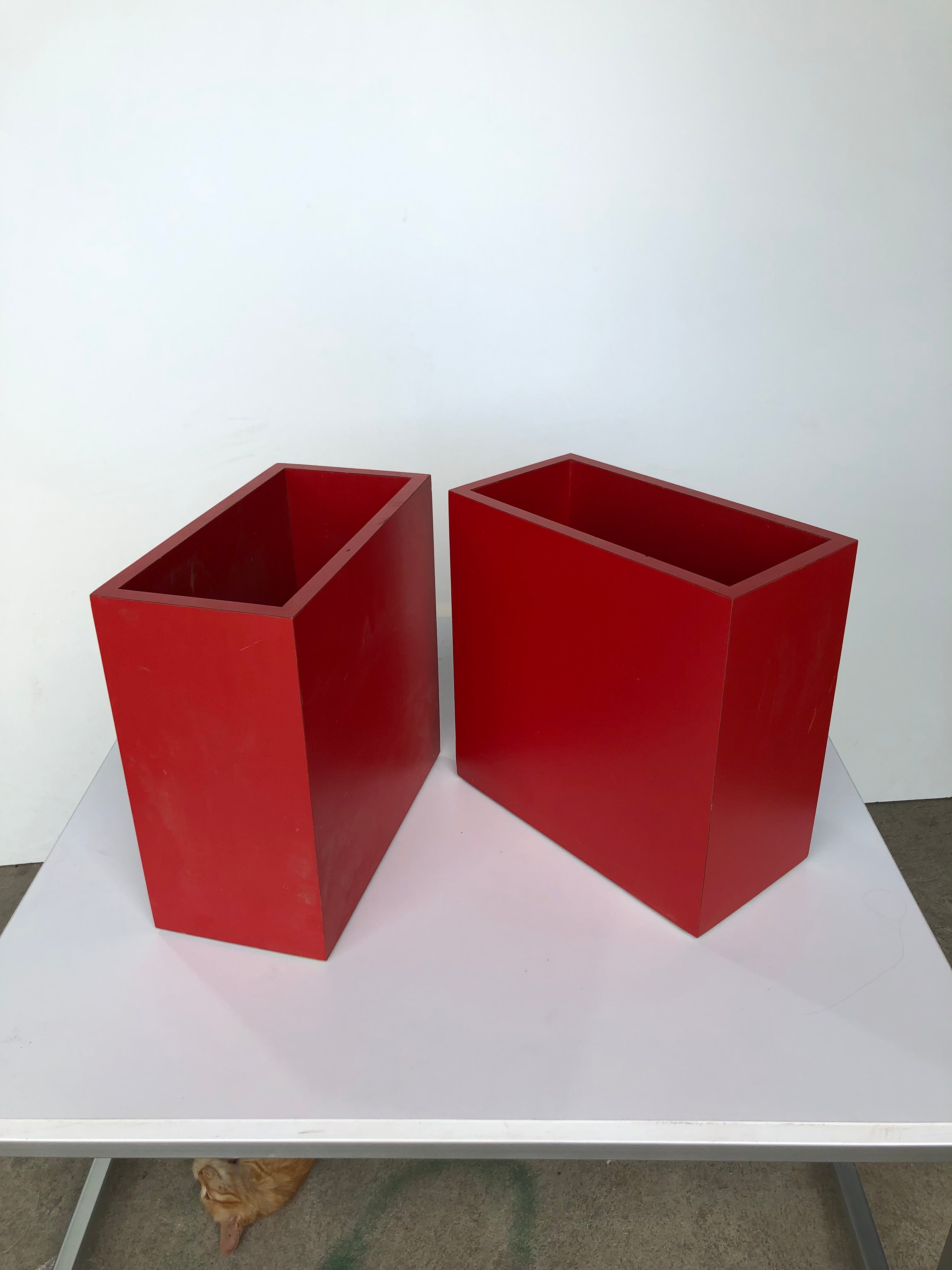 Basurero Rojo